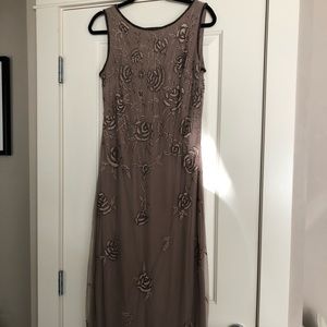 Beaded special occasion dress size 8p